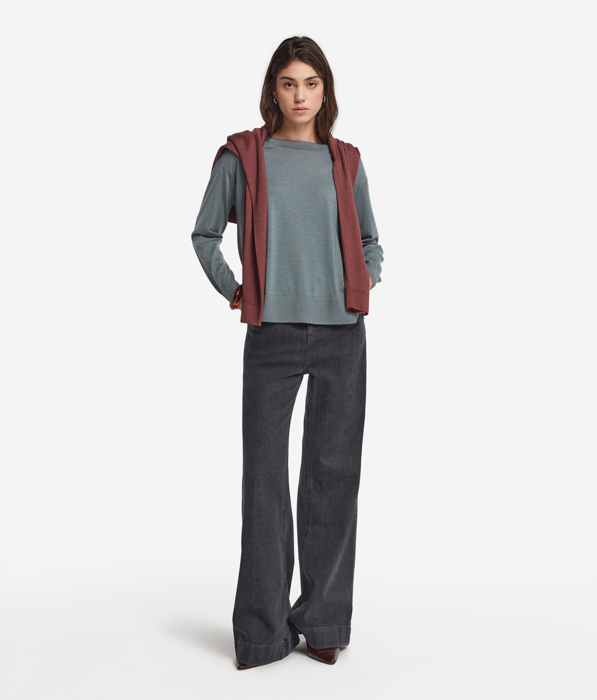 Round-Neck Cashmere Jumper with Slits