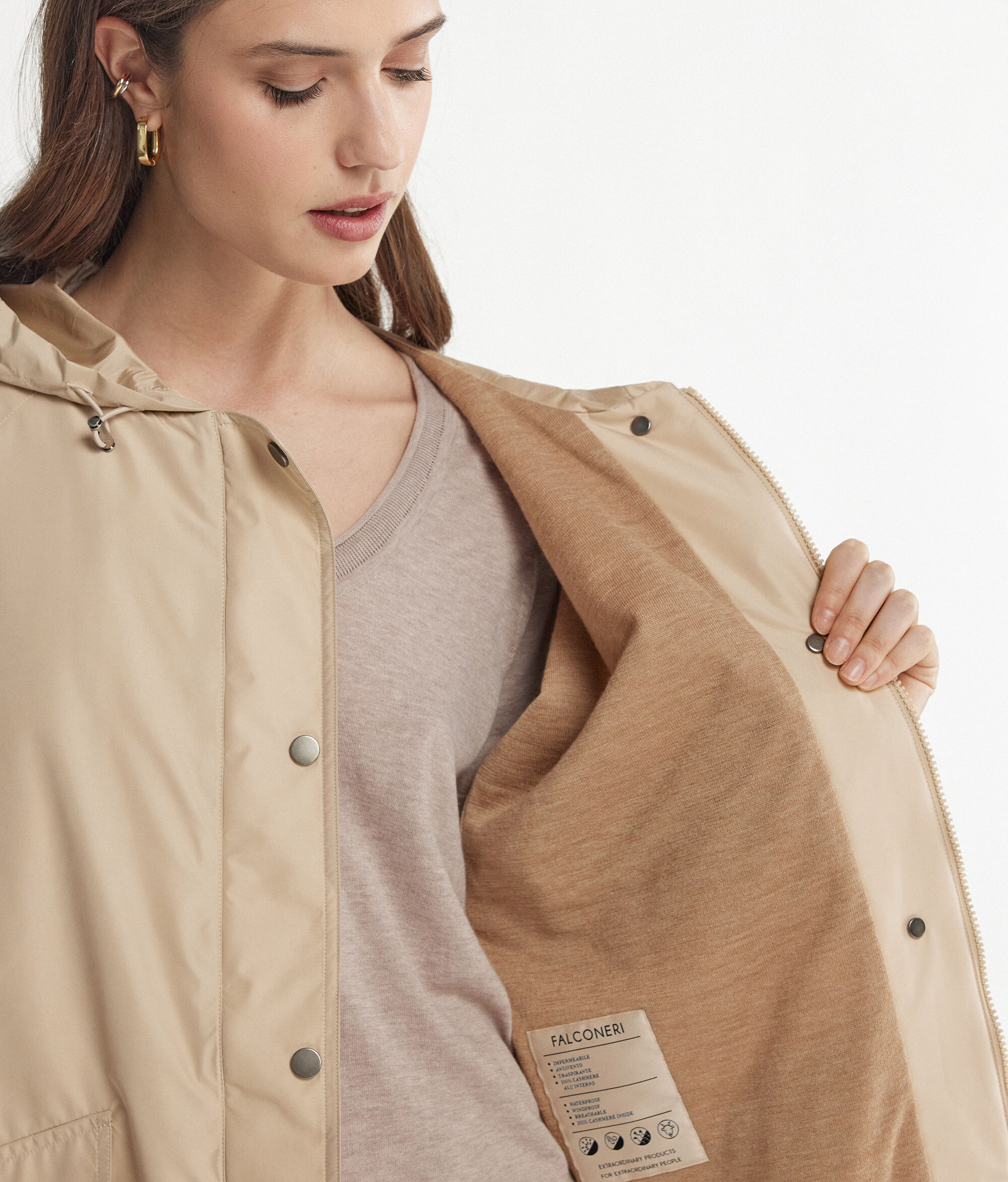 Jaqueta tècnica de Cashmere amb caputxa