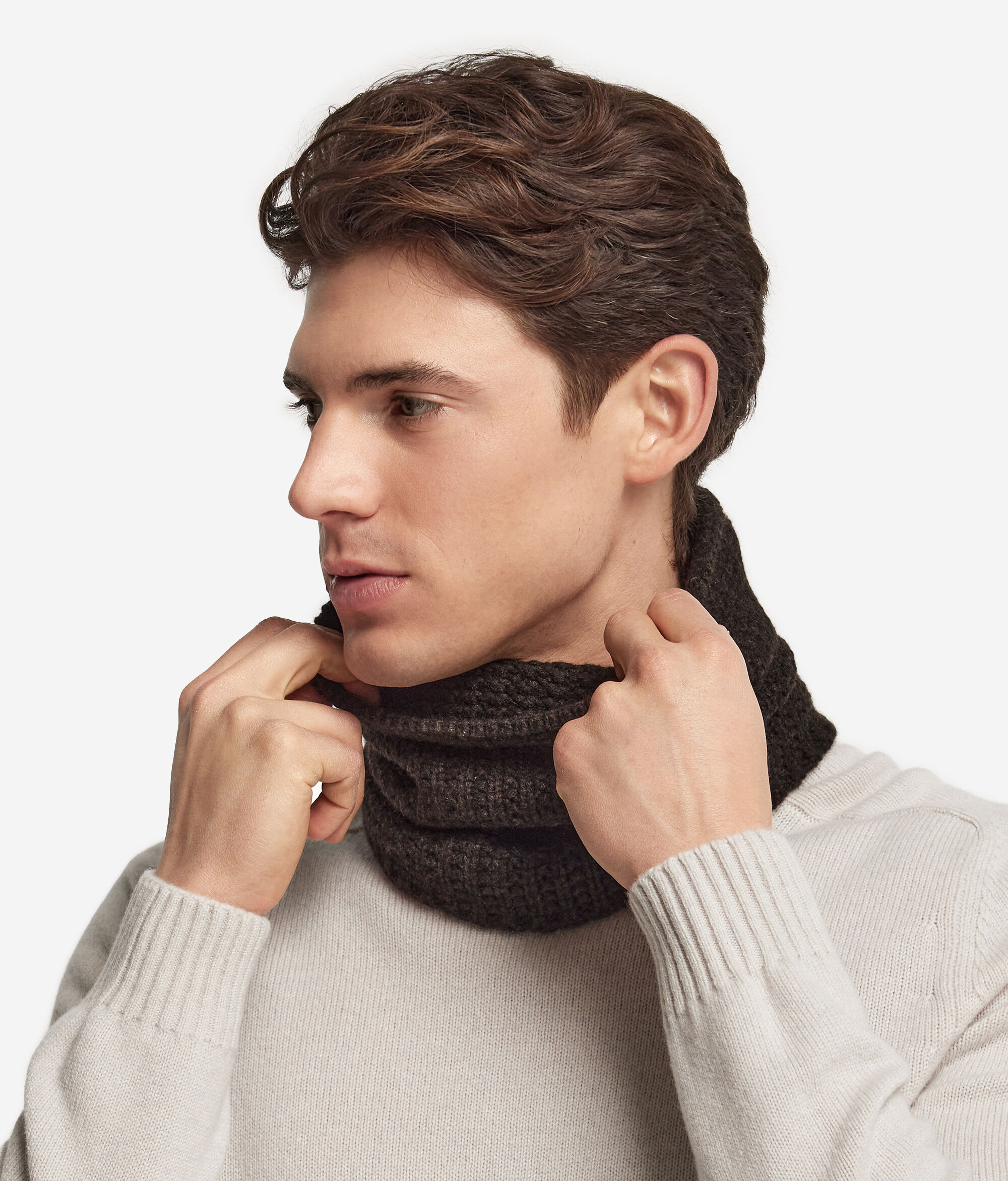 Ribbed Cashmere Snood