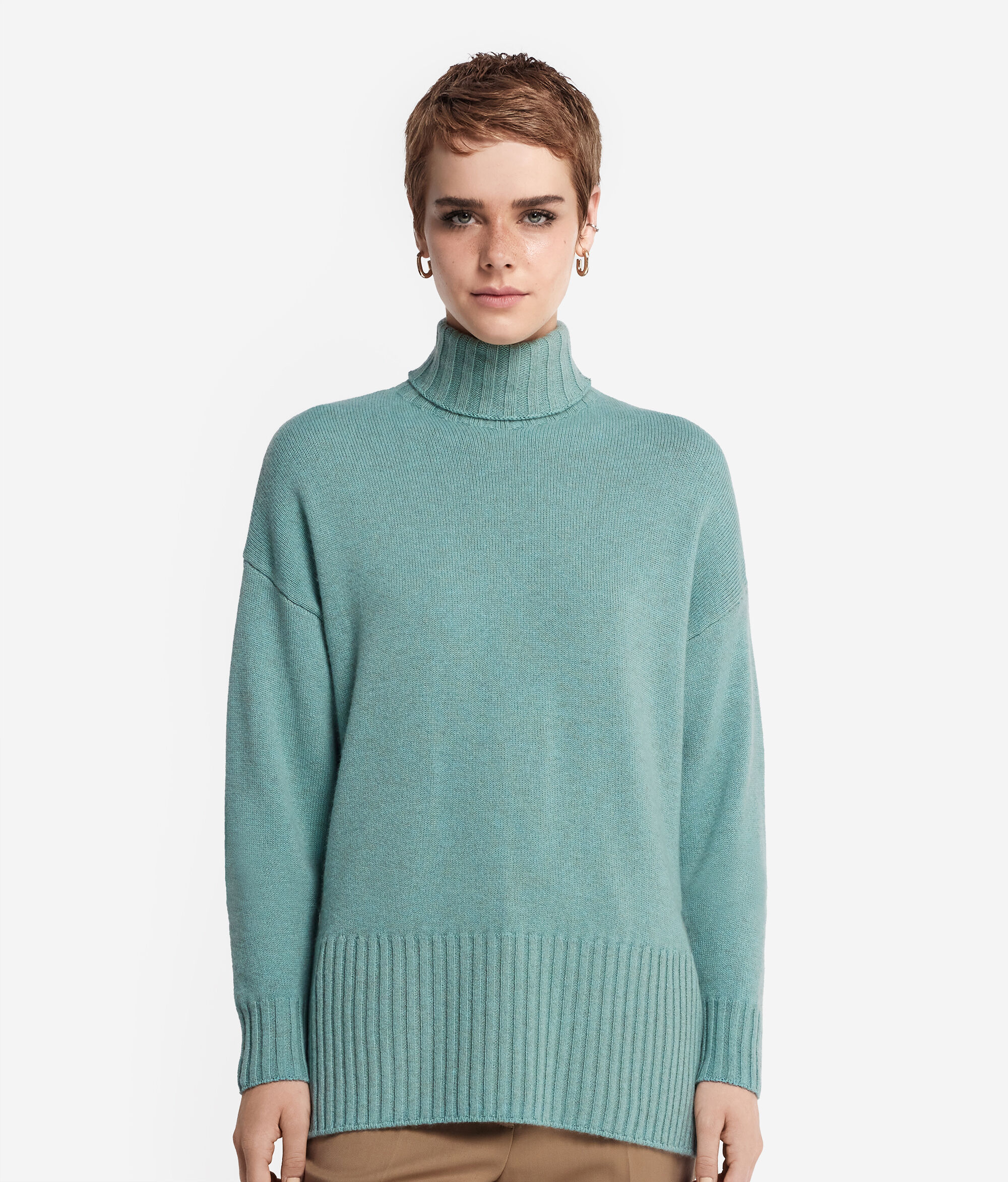 Maximaglia dolcevita in Cashmere Ultrasoft