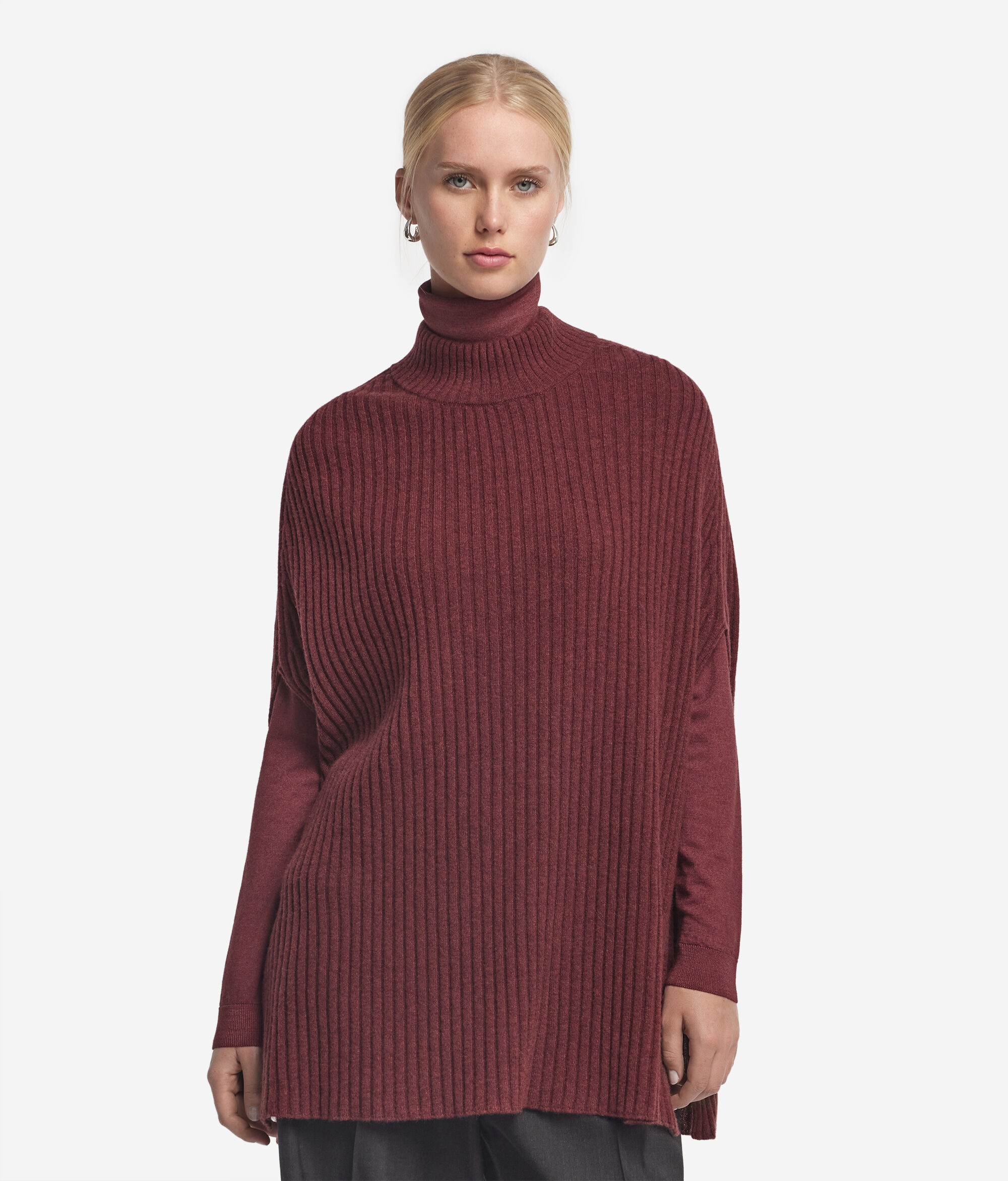 Capa de punto canalé en cashmere ultrasoft