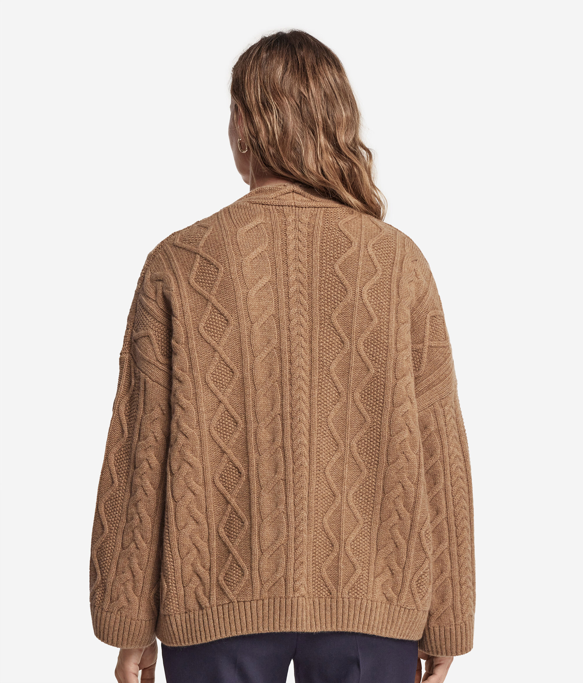Cashmere Cape with Different Cable Stitches Pattern