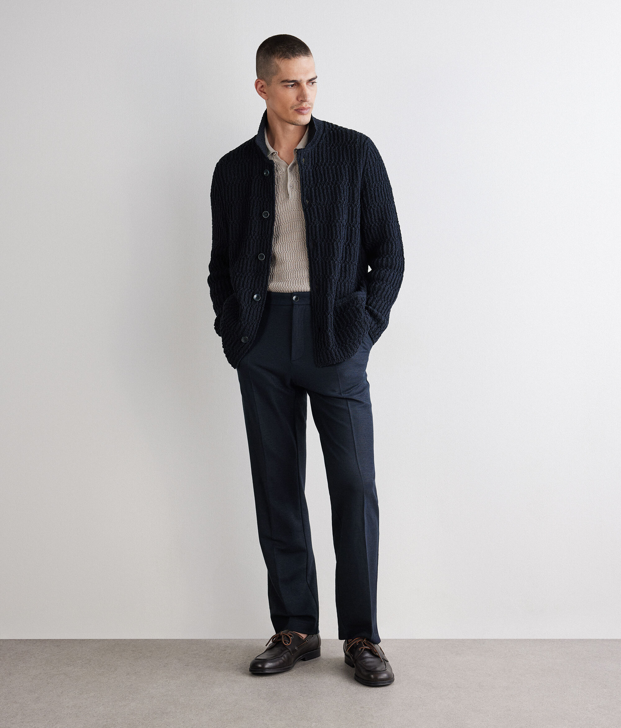 Sobrecamisa de punto en relieve