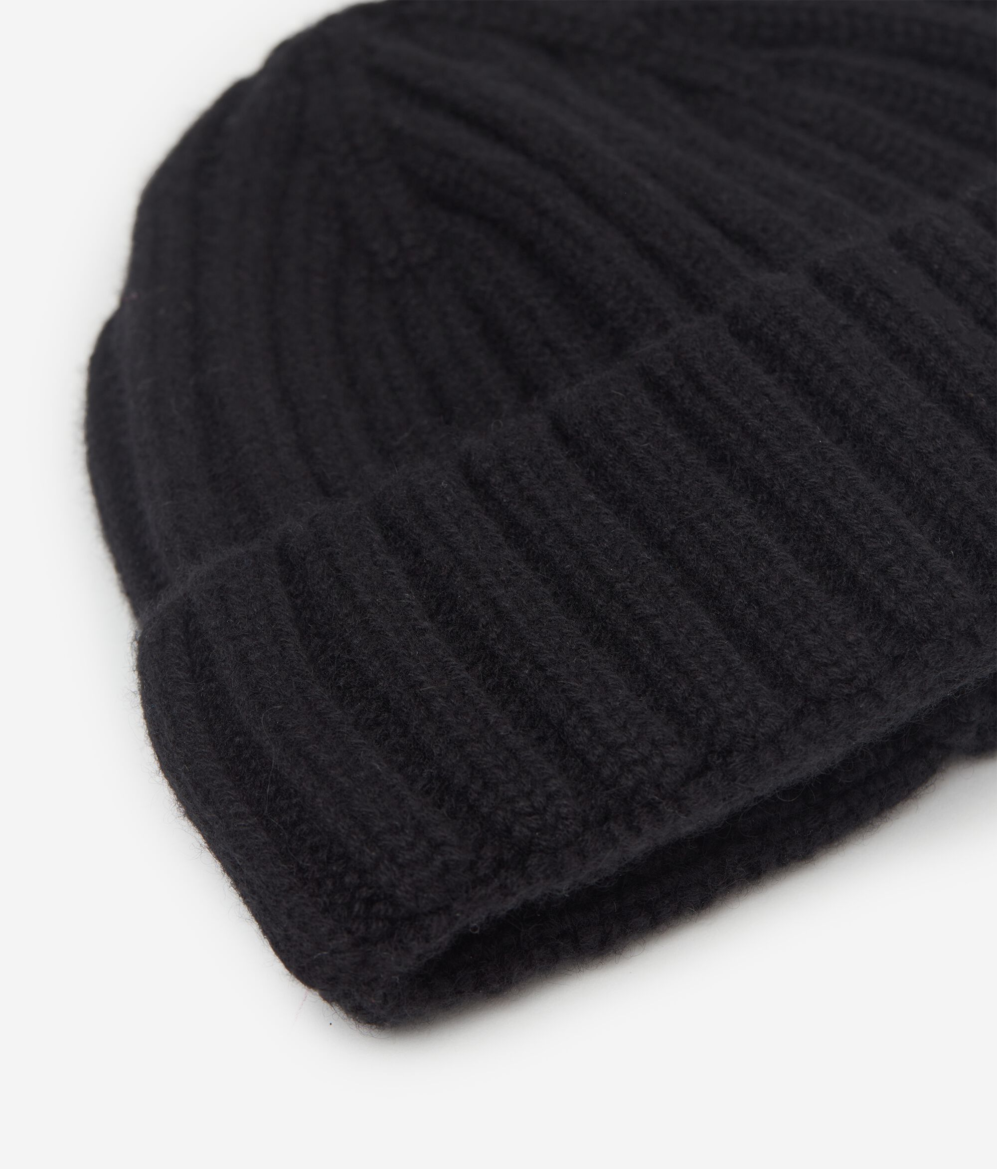 Cashmere Hat with Silk Lining