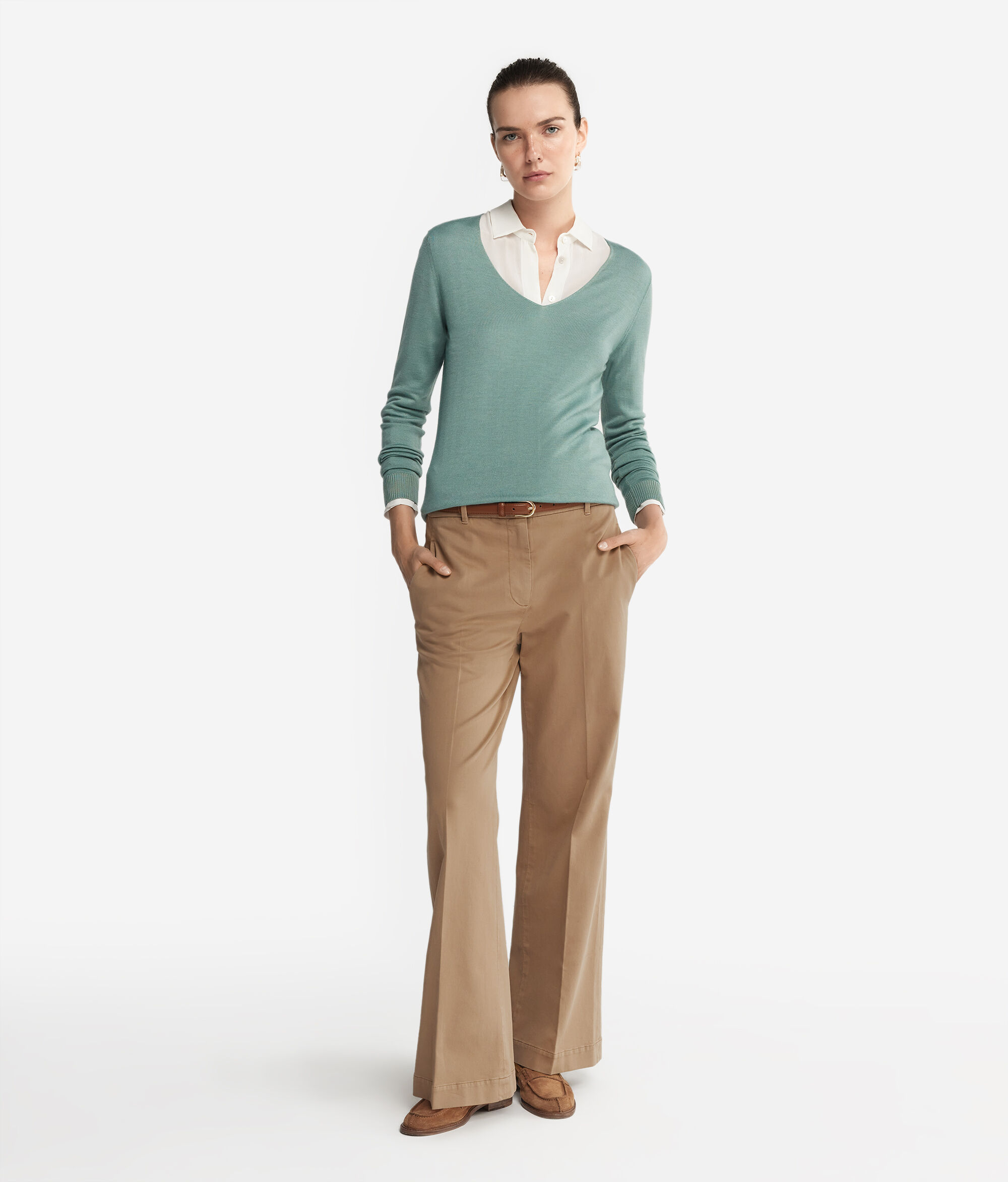 Ultrafine Cashmere V-Neck Jumper