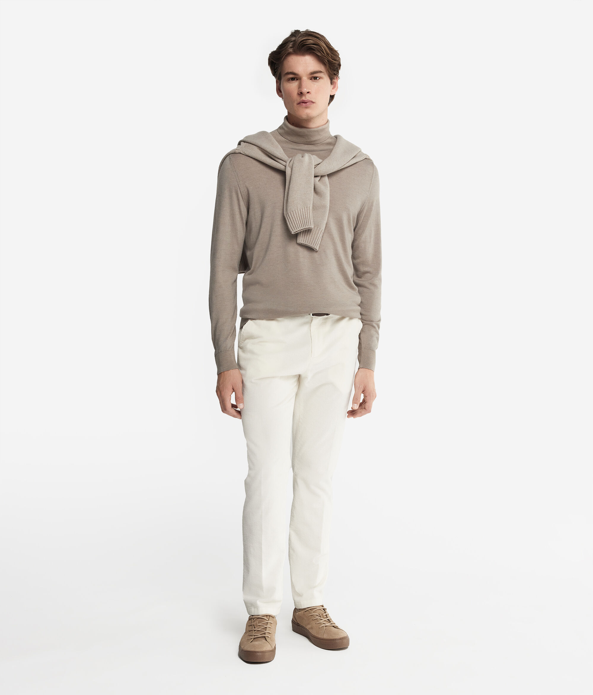 Jersey de cuello vuelto de cashmere ultrafine