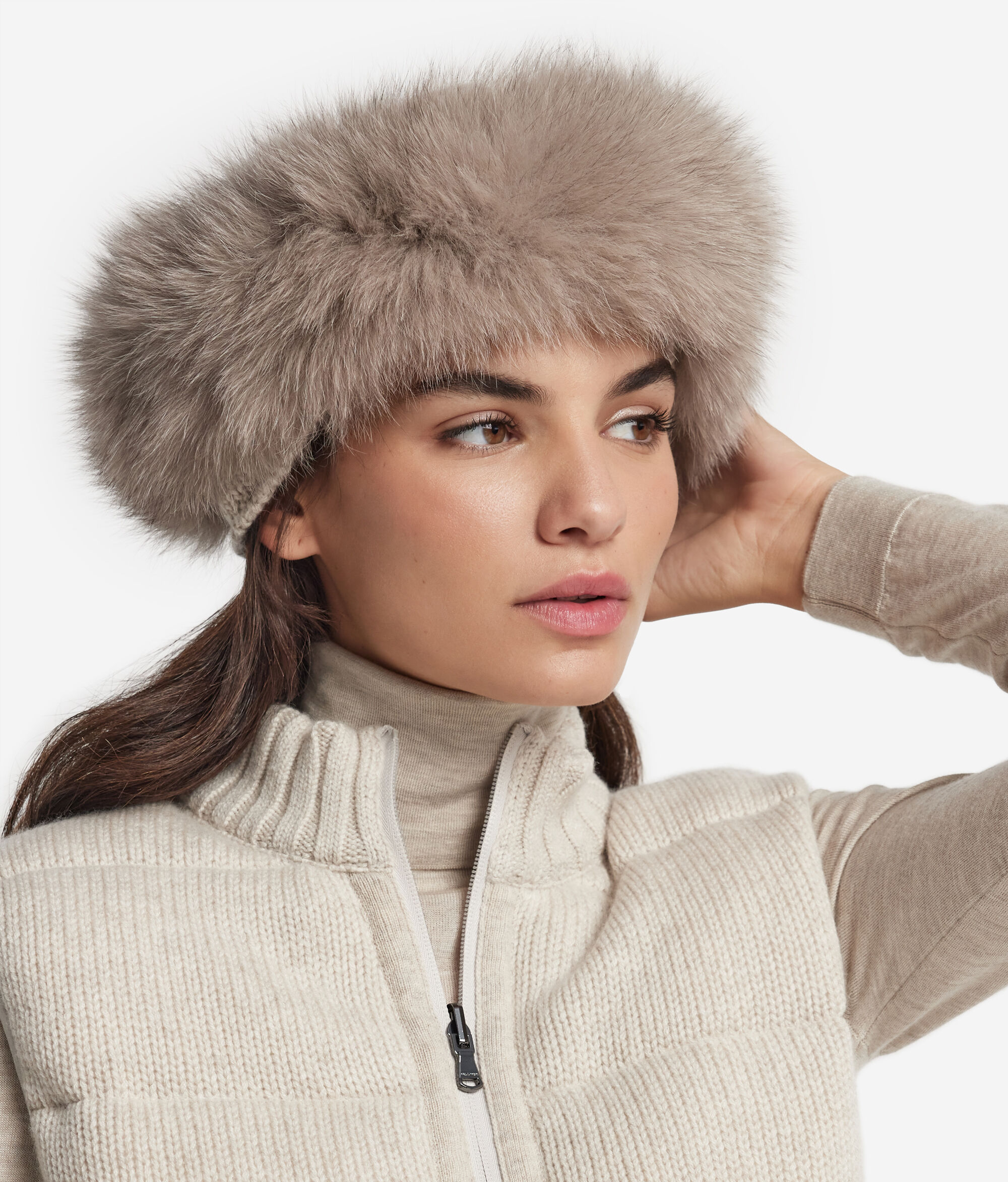 Colbacco in cashmere e pelliccia