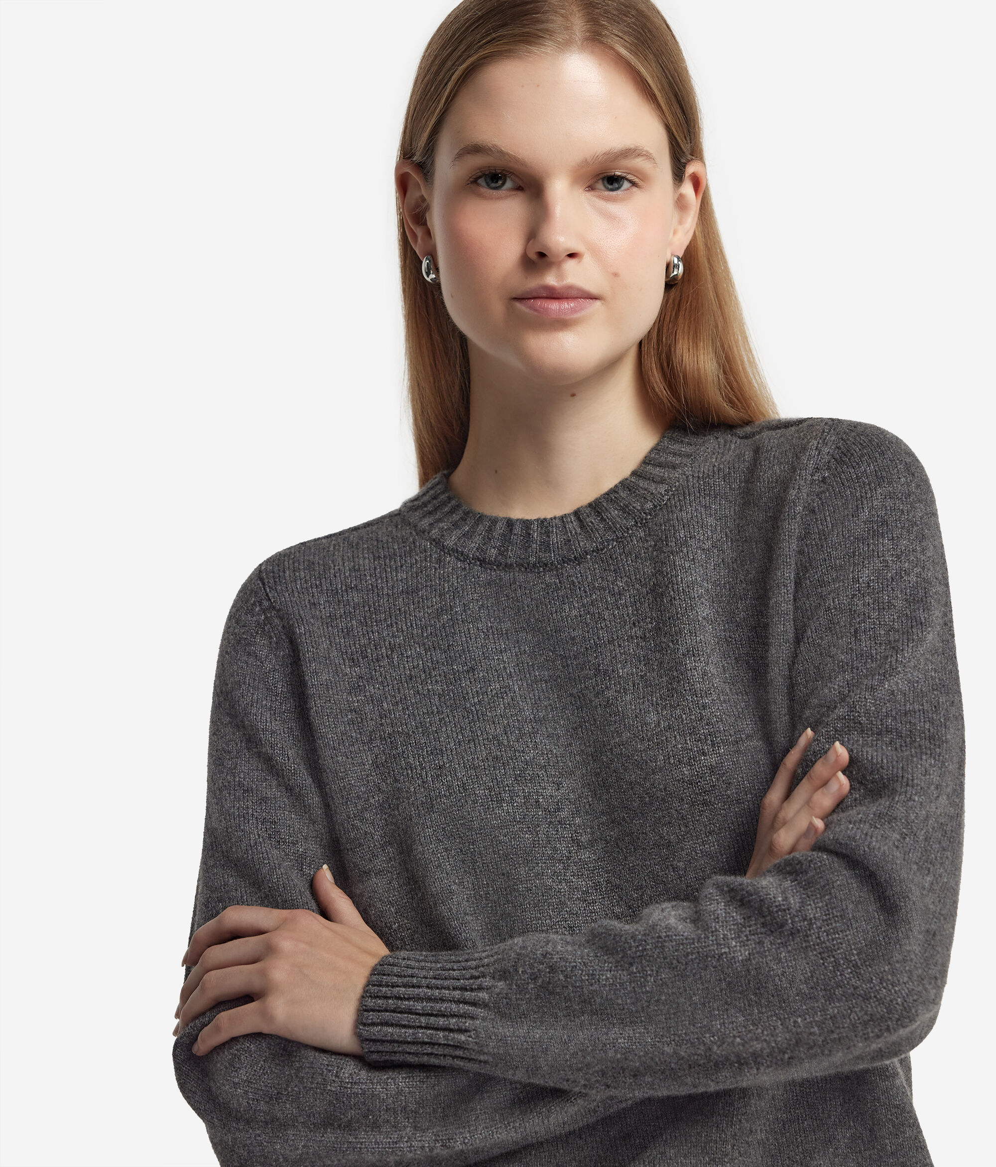 Ultrasoft Cashmere Crewneck Sweater with Set-in Sleeves