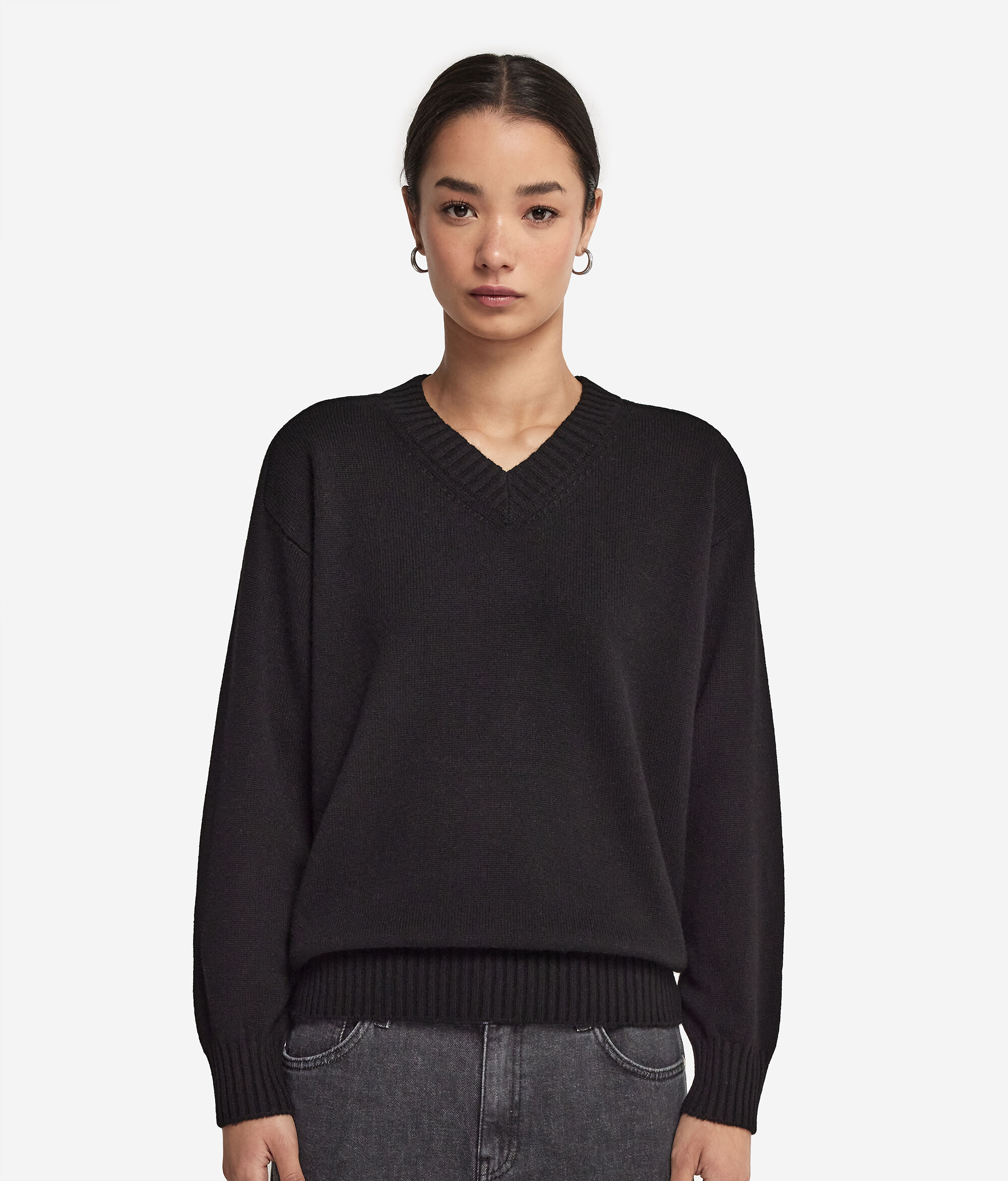 Ultrasoft Cashmere V-Neck Jumper with Set-In Sleeves