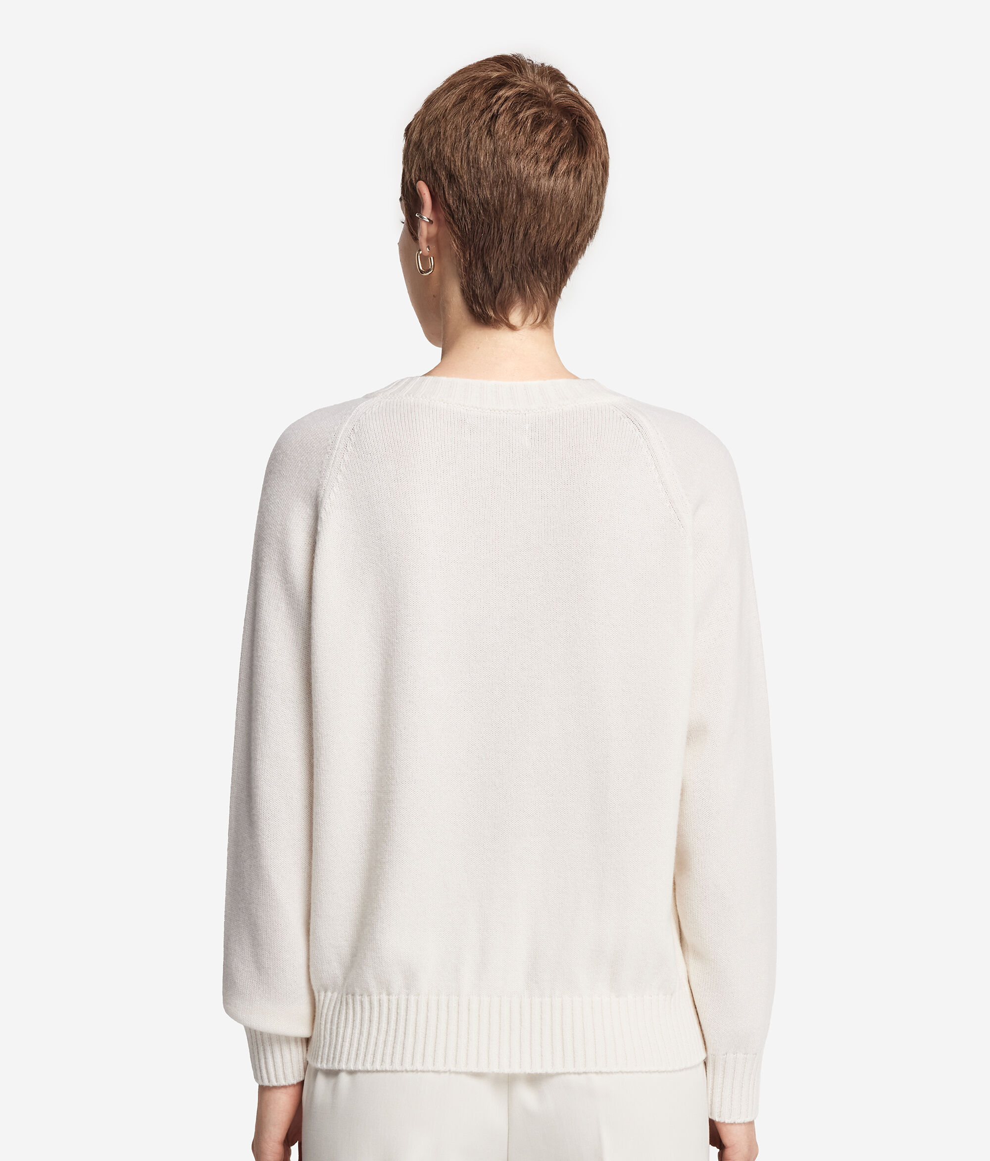 Ultrasoft Cashmere V-Neck Jumper with Set-In Sleeves