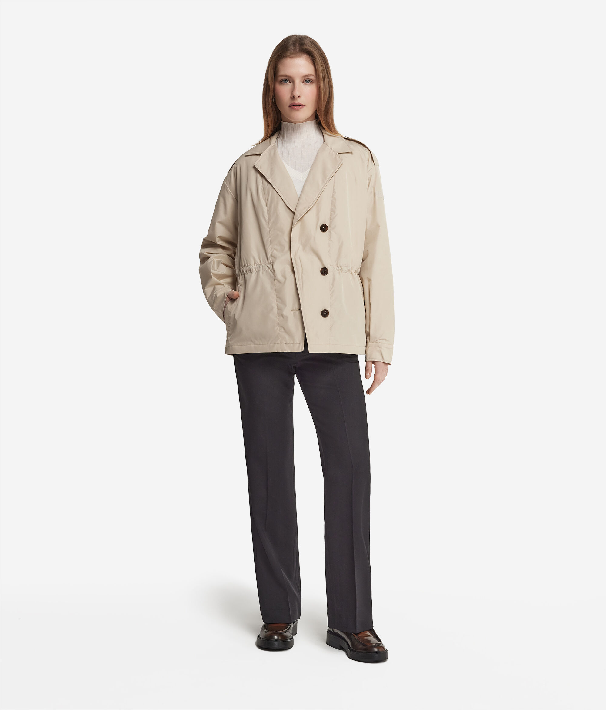 Gavardina curta amb interior de Cashmere