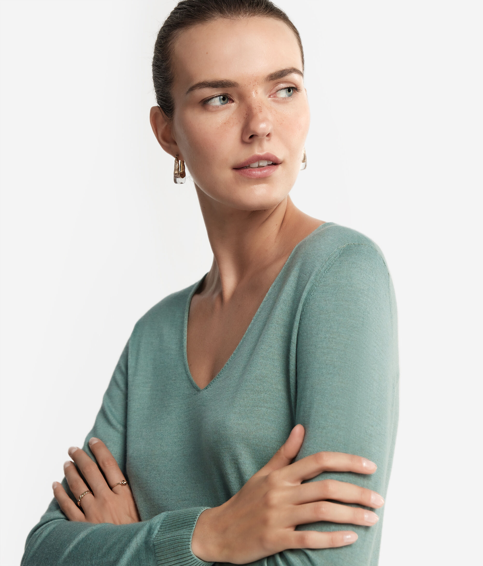 Ultrafine Cashmere V-Neck Jumper