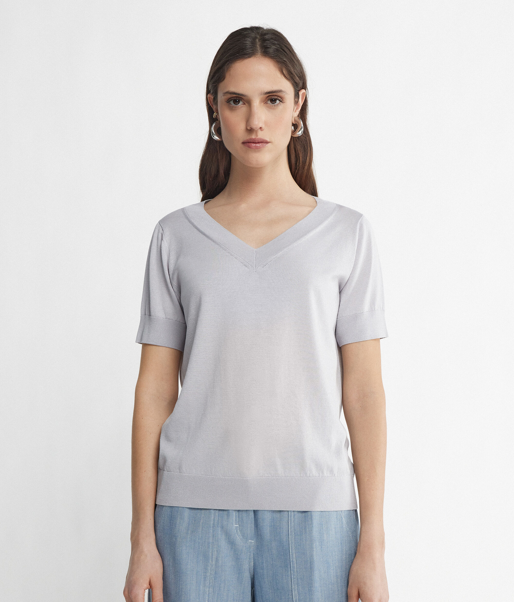 Short-Sleeved V-Neck Silk and Cotton Jumper