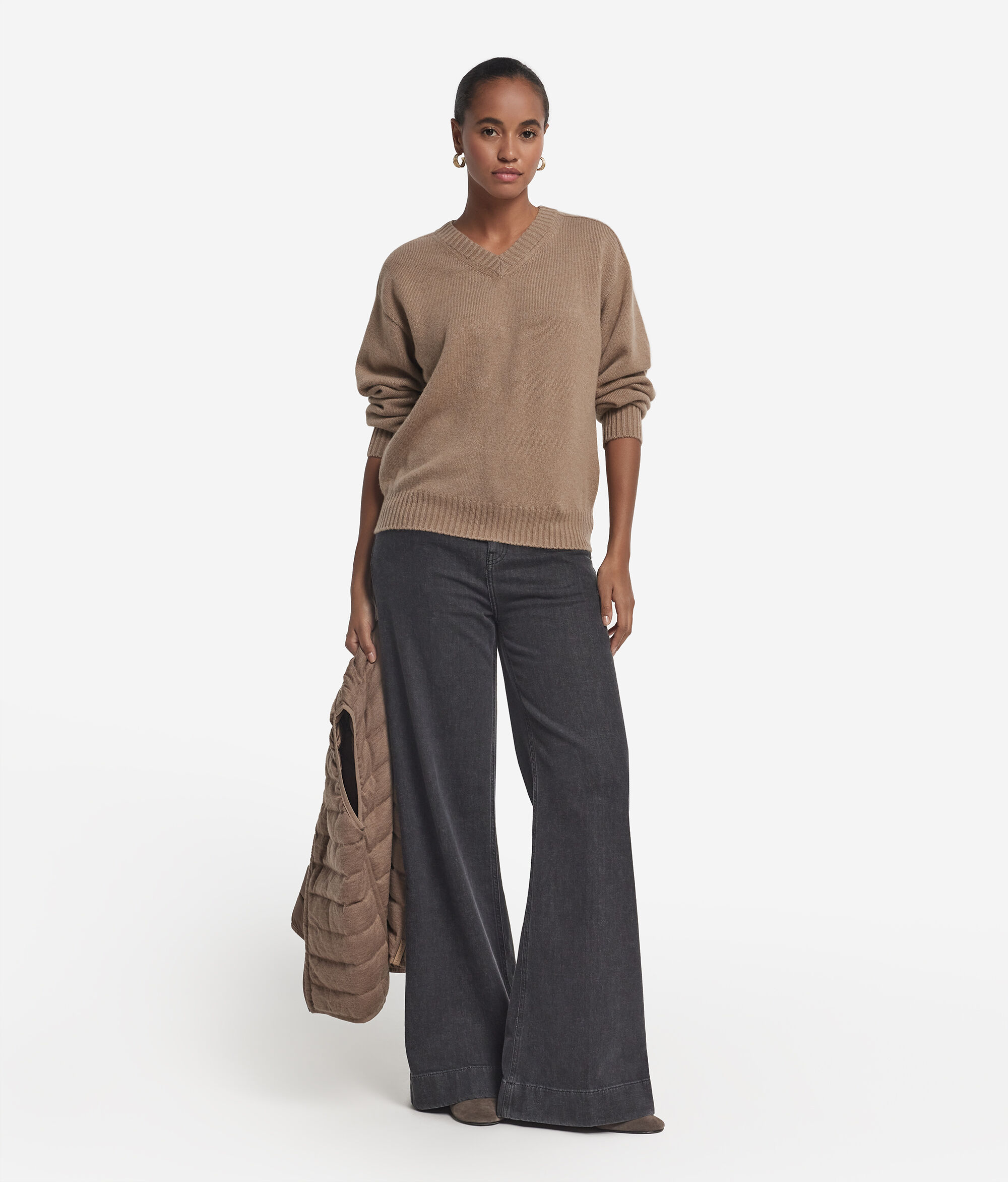 Pullover mit V-Ausschnitt und Sattelschulter aus Kaschmir Ultrasoft