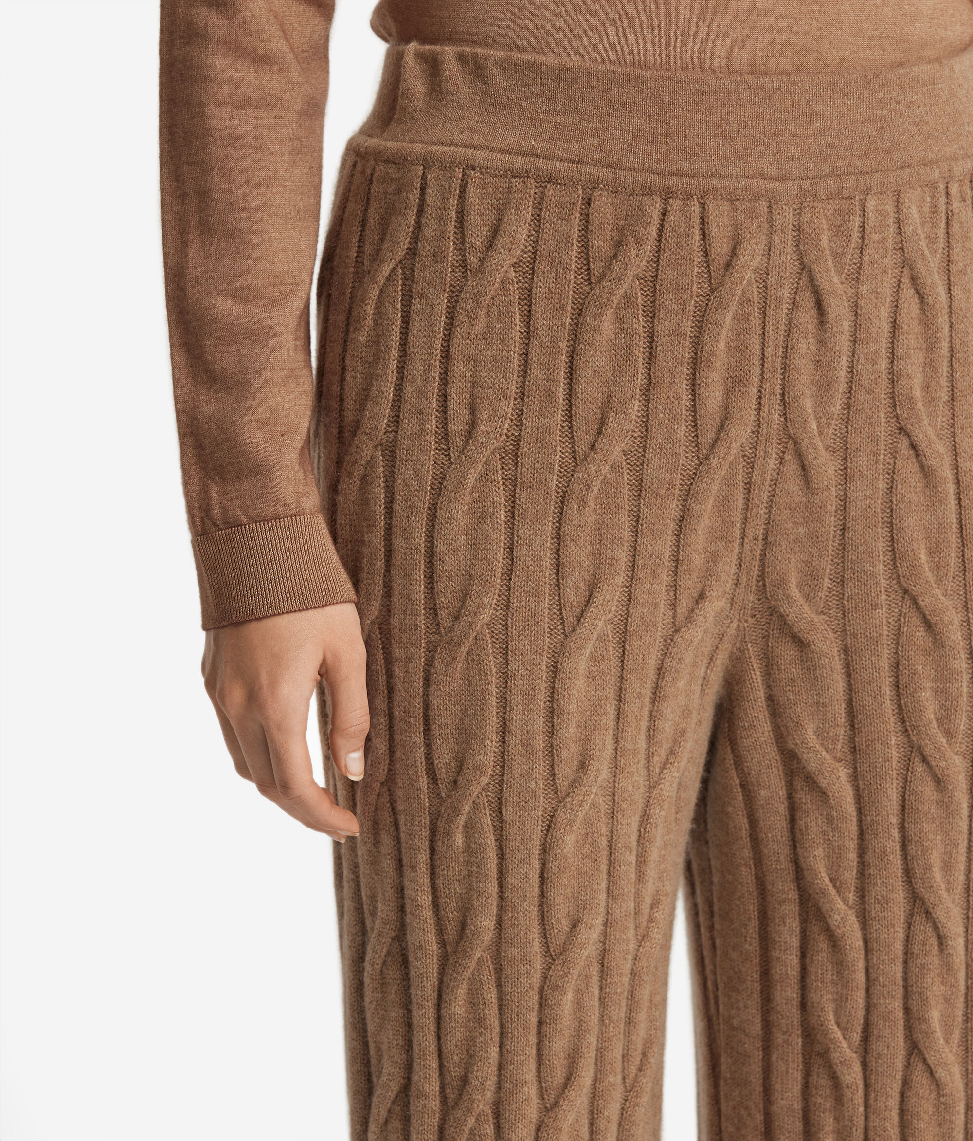 Pantalon avec motif à torsades en cachemire ultra-doux