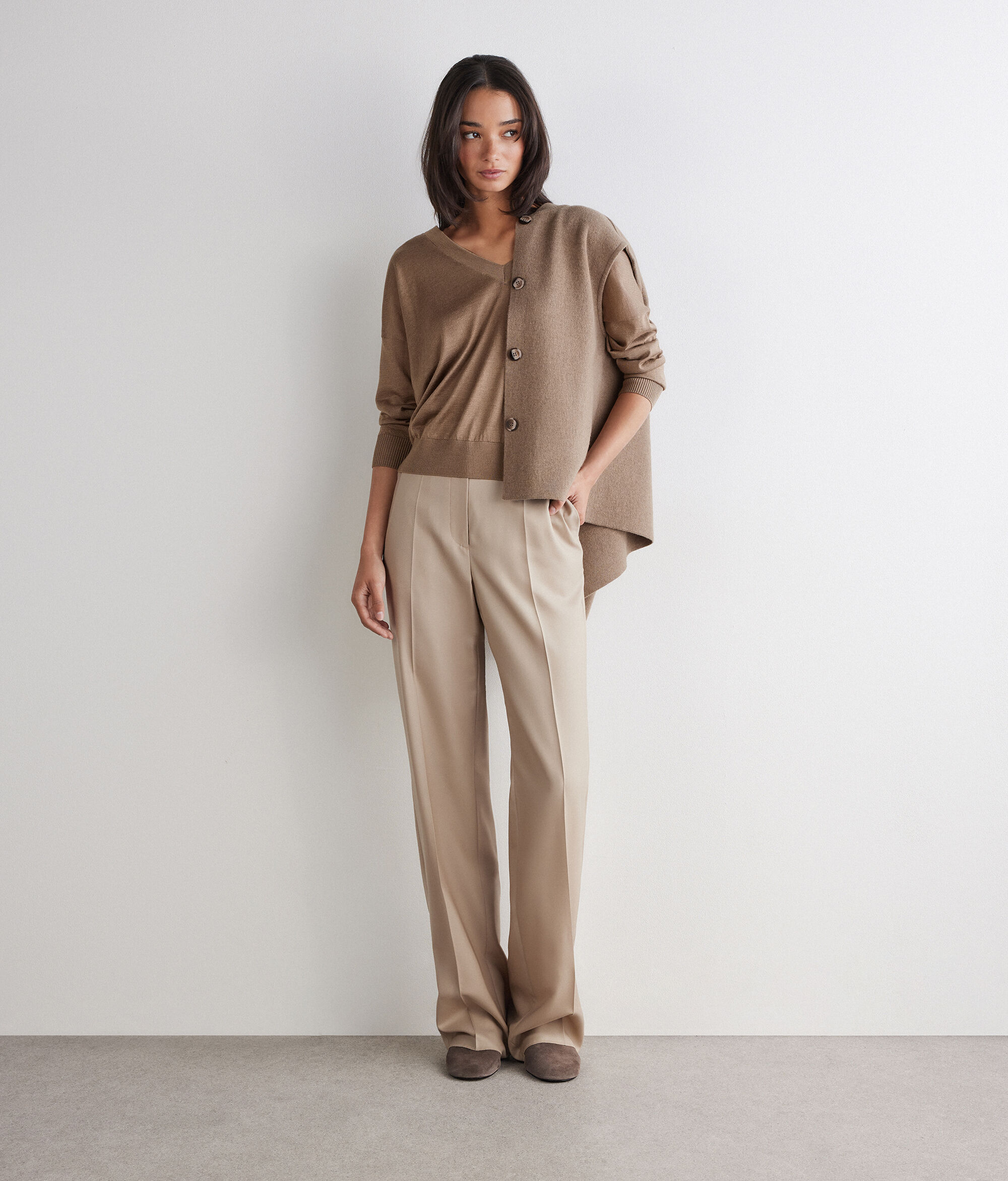 Pullover mit doppeltem V-Ausschnitt aus Silkfine