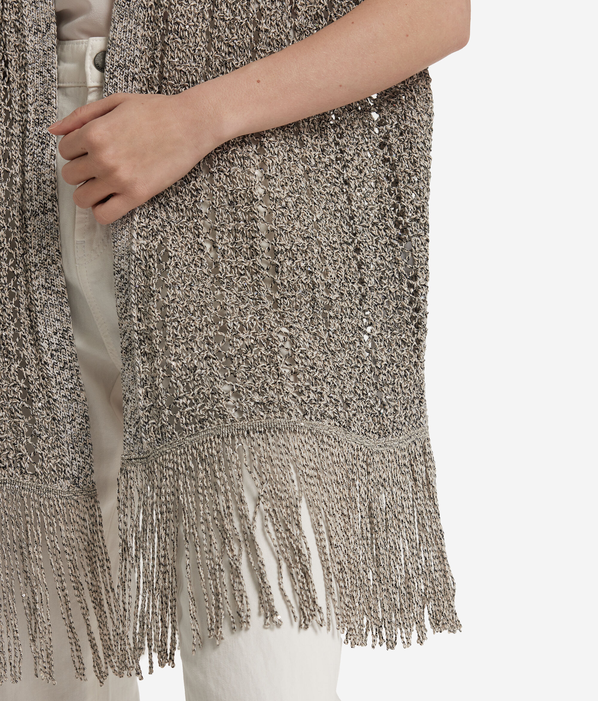 Perforirani kimono sa šljokicama