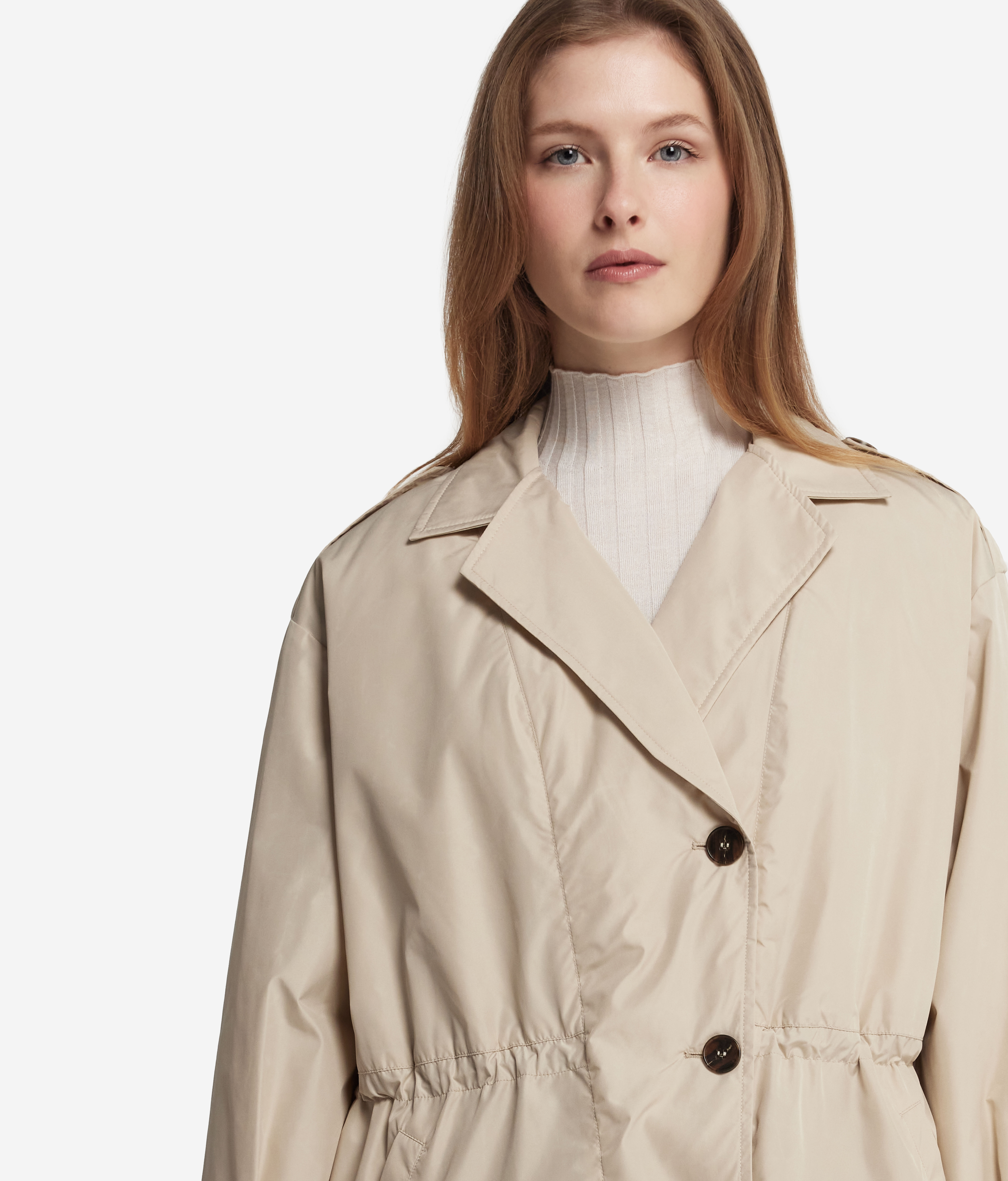 Gavardina curta amb interior de Cashmere