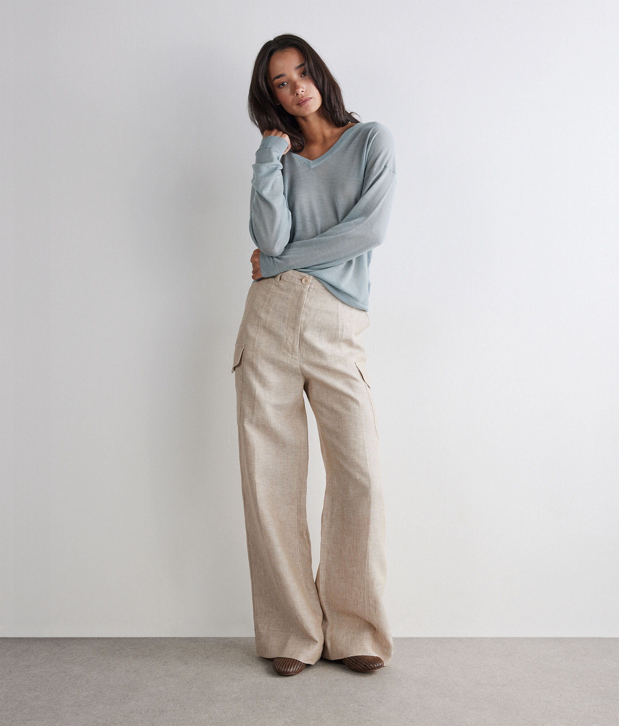 Pullover mit tiefem V-Ausschnitt aus Kaschmir Airfine