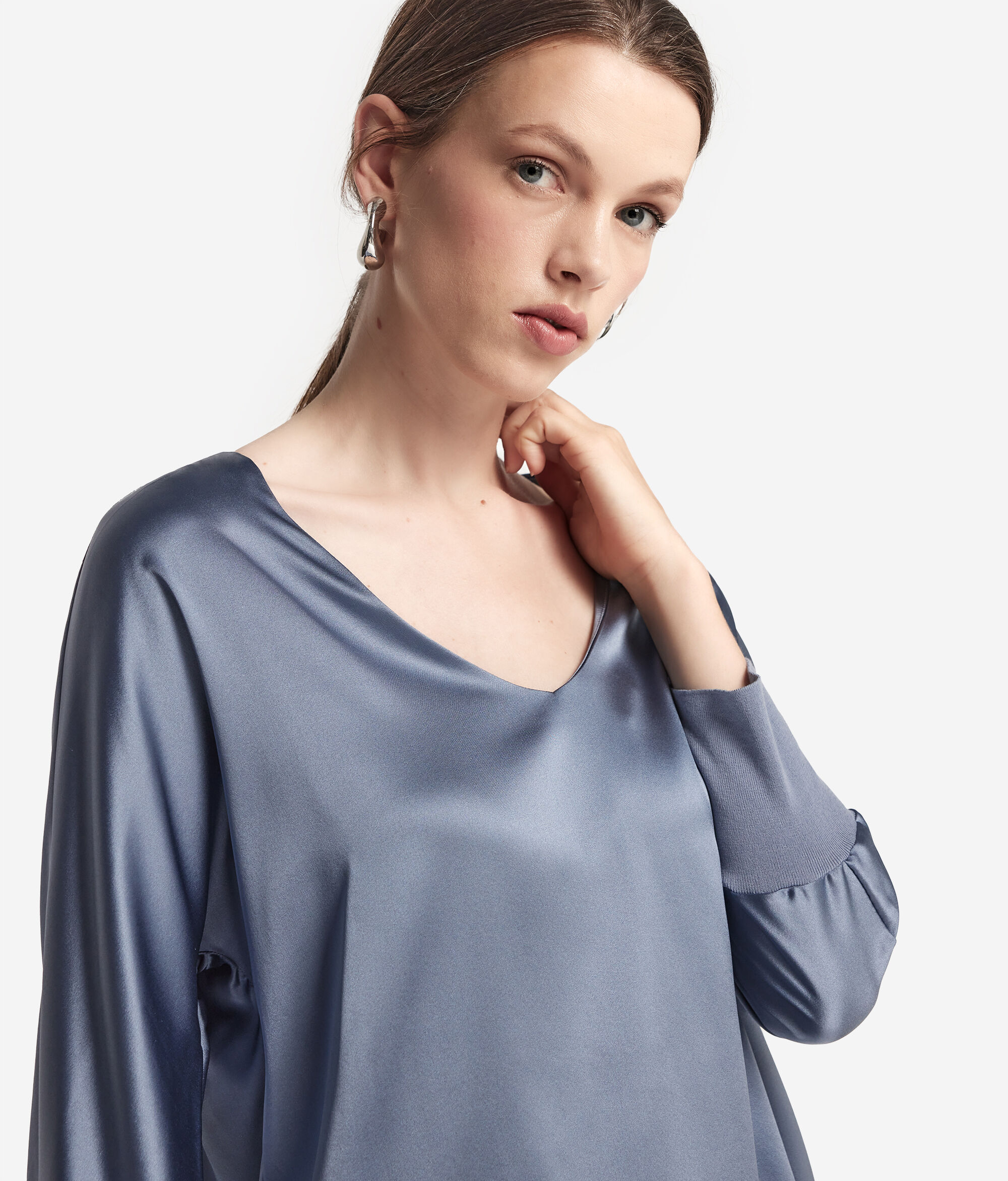 Blusa Scollo a V in Seta
