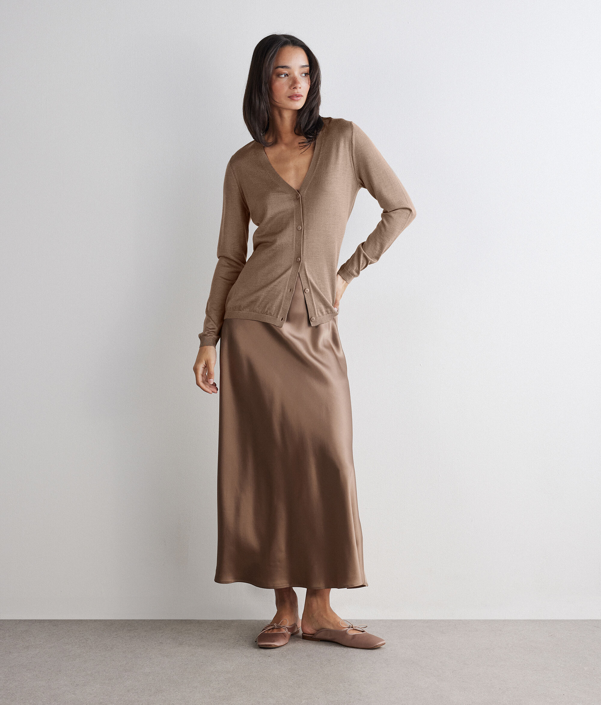 Silkfine Cashmere V-Neck Sweater