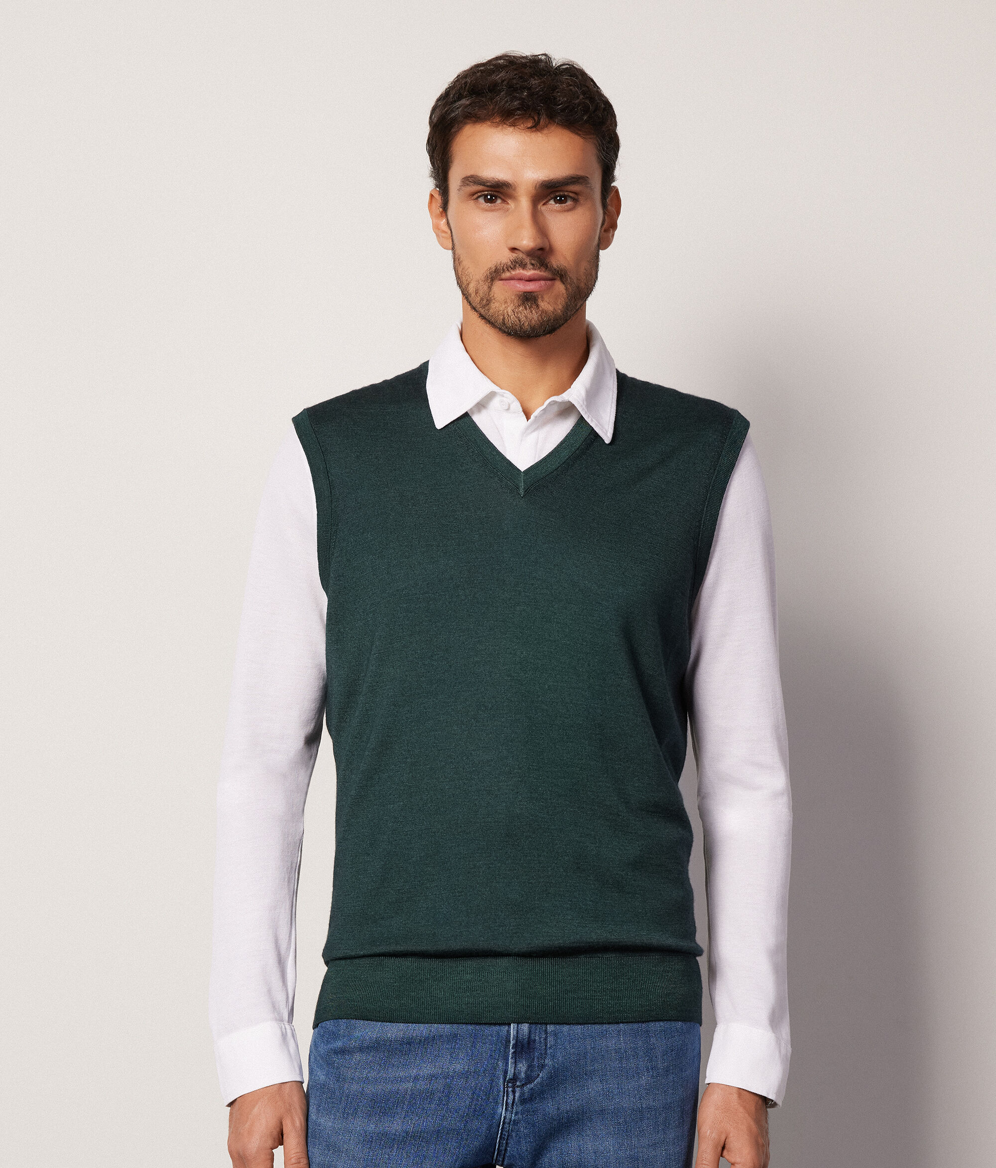 Gilet Scollo a V in Cashmere Ultrafine
