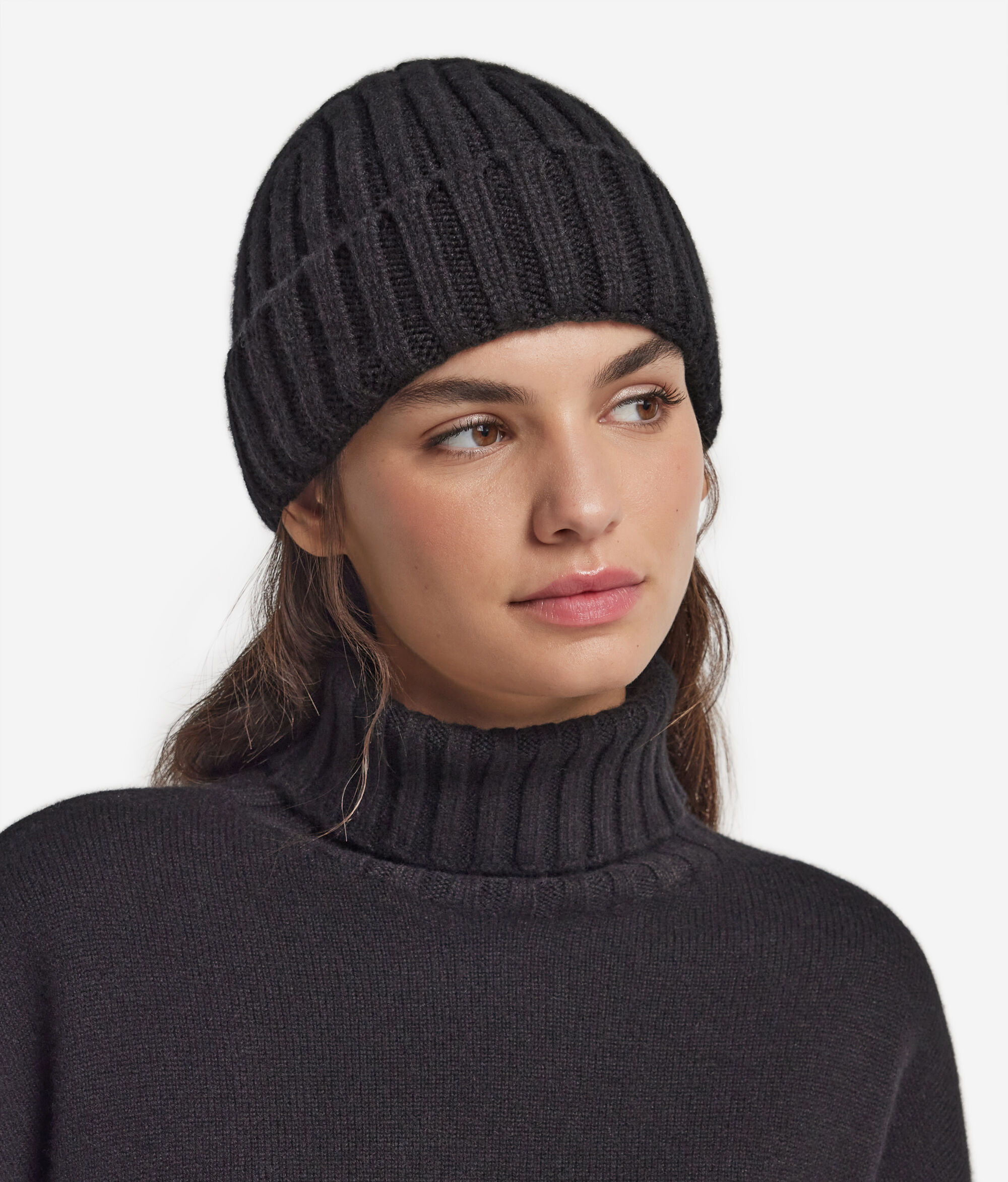 Mütze aus Kaschmir mit Innenfutter aus Seide